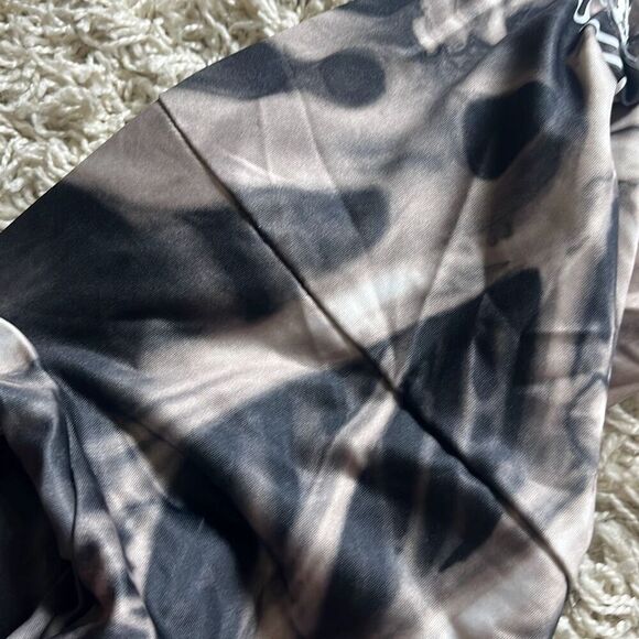 NEW ADULT MORPH SKULL BONES HALLOWEEN COSTUME SIZE XL XLARGE Full Body - Picture 9 of 9